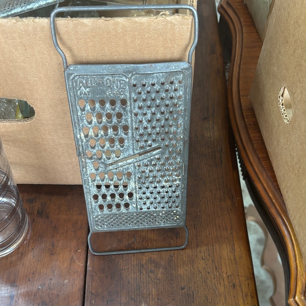 Vintage Metal Handheld Grater - Silver